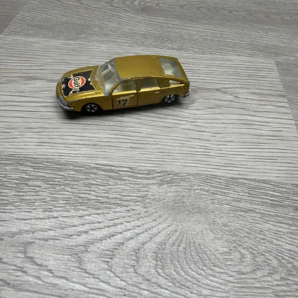 VTG 1969 Matchbox Lesney No 56 BMC 1800 Pininfarina Superfast Series Gold